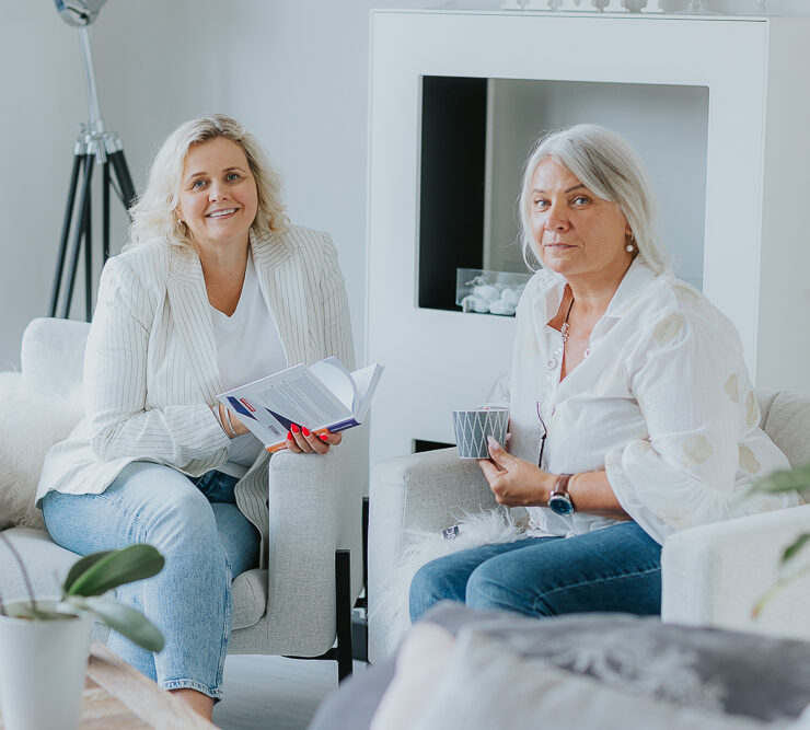 Elu50plus_Kirsti-ja-Urme_istuvad4 Elu 50+ Urme ja Kirsti arutavad elu üle